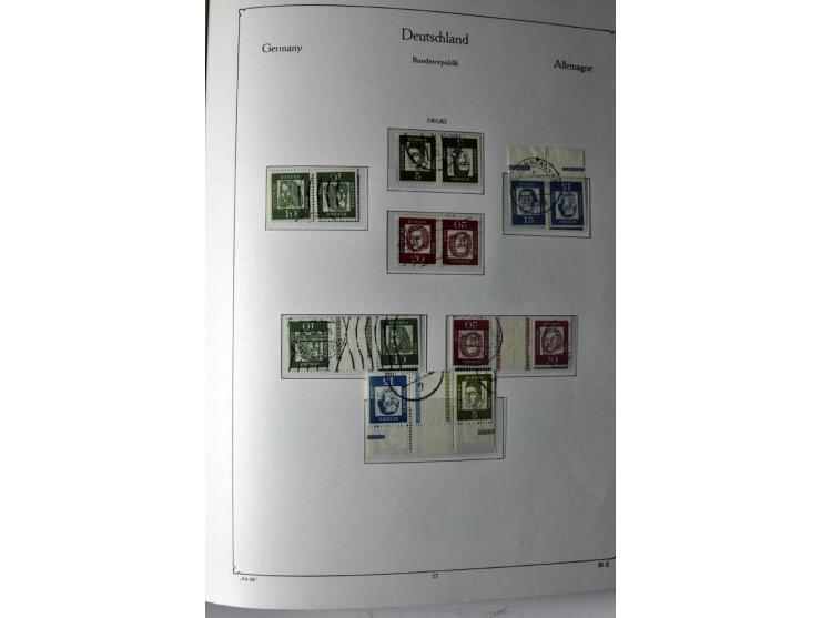 1872/1945, ungebrauchte/postfrische und gestempelte Sammlung, beginnend mit schönem Brustschildteil, dann u.a. Mi.-Nr. 66 ges