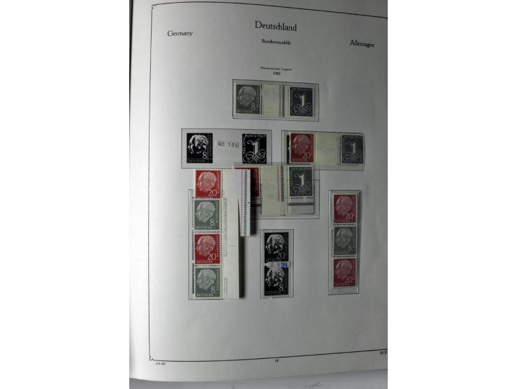 1872/1945, ungebrauchte/postfrische und gestempelte Sammlung, beginnend mit schönem Brustschildteil, dann u.a. Mi.-Nr. 66 ges