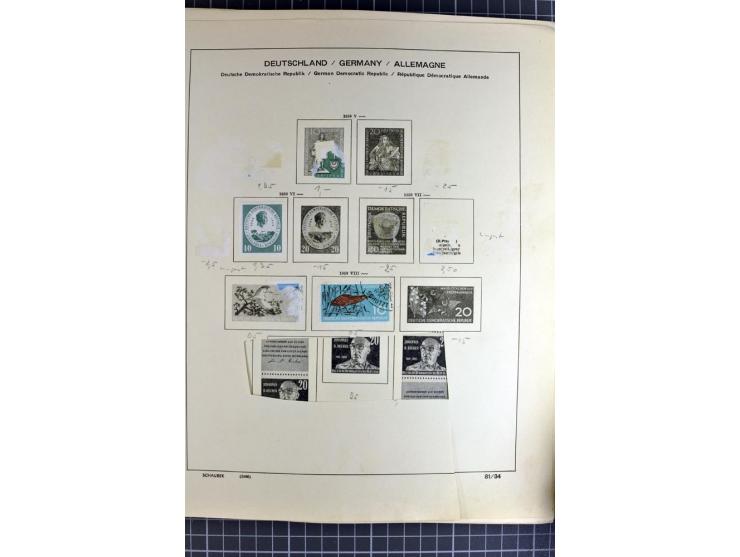 1872/1945, vorwiegend gestempelte Sammlung, beginnend mit schönem Brustschildteil, danach mit einigen besseren u.a. Mi.-Nr. 6
