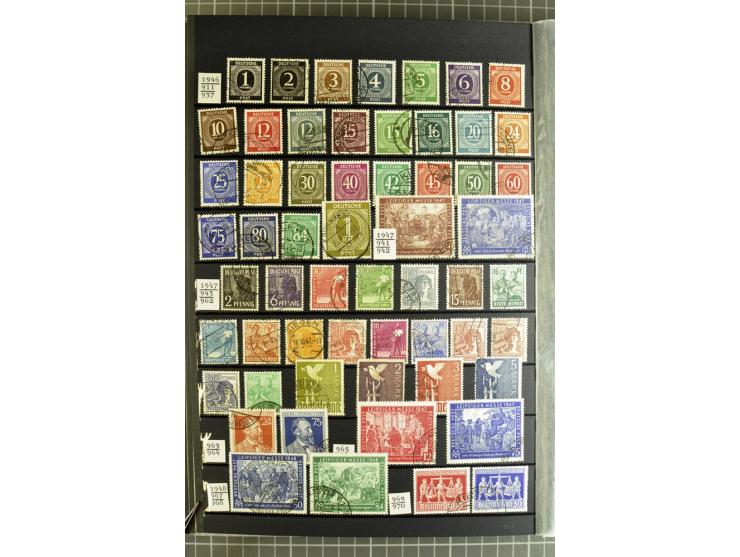 1875/1945, meist gestempelte Sammlung mit einigen besseren und kpl. Ausgaben, ab Weimar bis auf Bl.2 augenscheinlich komplett