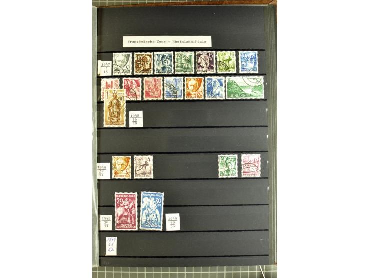 1875/1945, meist gestempelte Sammlung mit einigen besseren und kpl. Ausgaben, ab Weimar bis auf Bl.2 augenscheinlich komplett