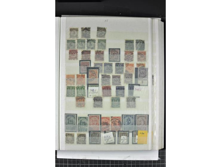 1900/45, gestempelte reichhaltige Sammlung mit einer Vielzahl guter Werte und Sätze, Plattenfehler etc., vieles sign. aber au