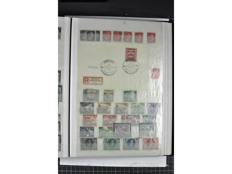 1900/45, gestempelte reichhaltige Sammlung mit einer Vielzahl guter Werte und Sätze, Plattenfehler etc., vieles sign. aber au