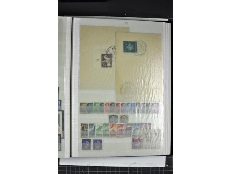 1900/45, gestempelte reichhaltige Sammlung mit einer Vielzahl guter Werte und Sätze, Plattenfehler etc., vieles sign. aber au