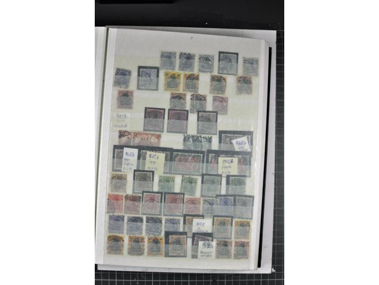 1900/45, gestempelte reichhaltige Sammlung mit einer Vielzahl guter Werte und Sätze, Plattenfehler etc., vieles sign. aber au
