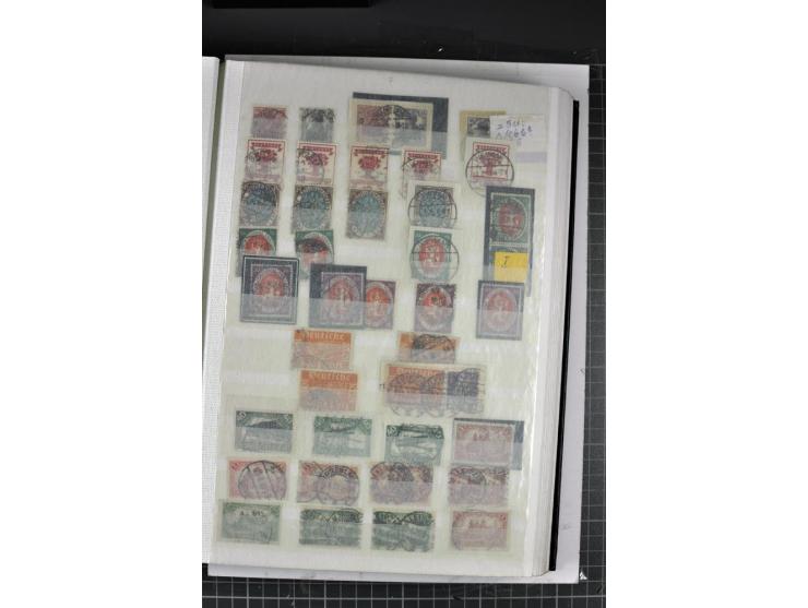 1900/45, gestempelte reichhaltige Sammlung mit einer Vielzahl guter Werte und Sätze, Plattenfehler etc., vieles sign. aber au