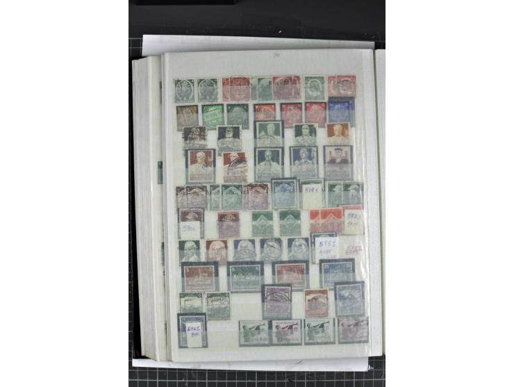 1900/45, gestempelte reichhaltige Sammlung mit einer Vielzahl guter Werte und Sätze, Plattenfehler etc., vieles sign. aber au