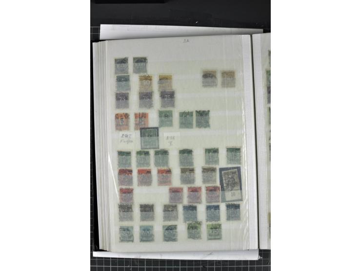 1900/45, gestempelte reichhaltige Sammlung mit einer Vielzahl guter Werte und Sätze, Plattenfehler etc., vieles sign. aber au
