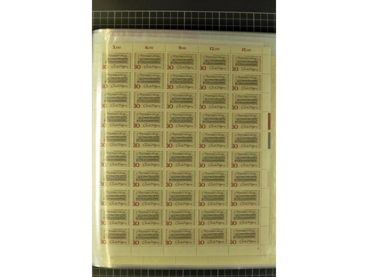 1916/23, sehr umfangreicher Bogenposten Inflation inkl. etwas Bayern mit hunderten von Bogen (vermutlich über 1000) in Mappen