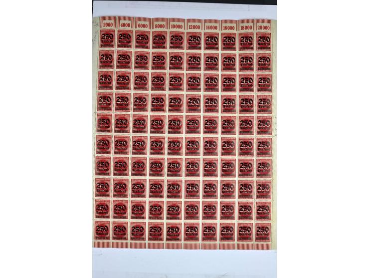 1923, Aufdruckausgaben der Hochinflation (Mi.-Nr. 277-312), umfangreiche postfrische Bogen-Sammlung mit einigen hundert Stück