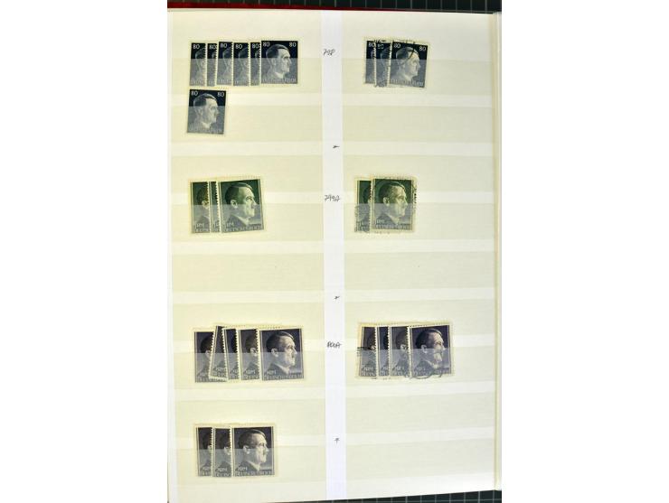  1923/45, postfrischer, ungebrauchter und gestempelter umfangreicher Bestand mit einer Vielzahl guter Werte und Sätze, dazu e