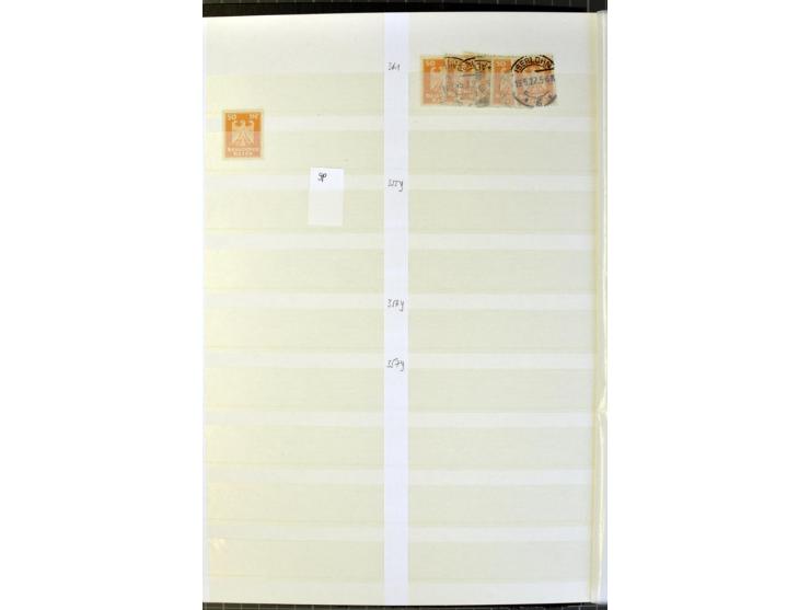  1923/45, postfrischer, ungebrauchter und gestempelter umfangreicher Bestand mit einer Vielzahl guter Werte und Sätze, dazu e