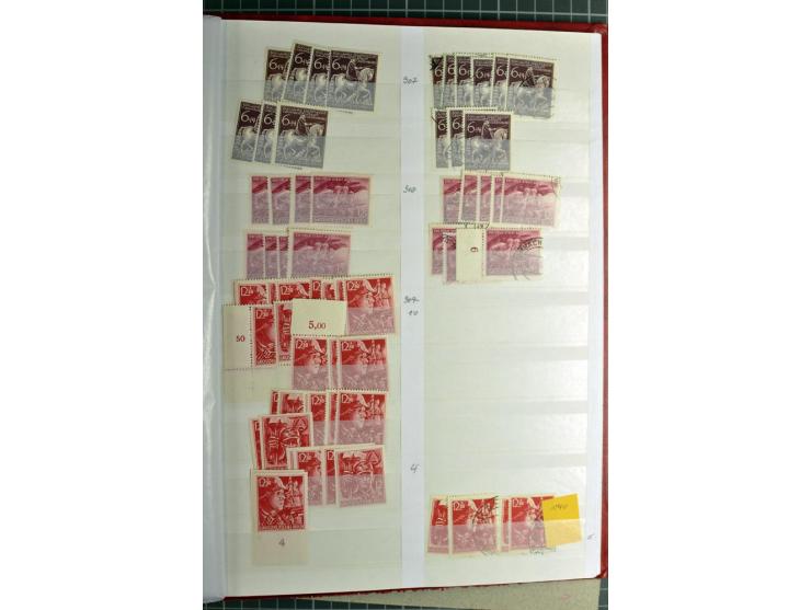  1923/45, postfrischer, ungebrauchter und gestempelter umfangreicher Bestand mit einer Vielzahl guter Werte und Sätze, dazu e