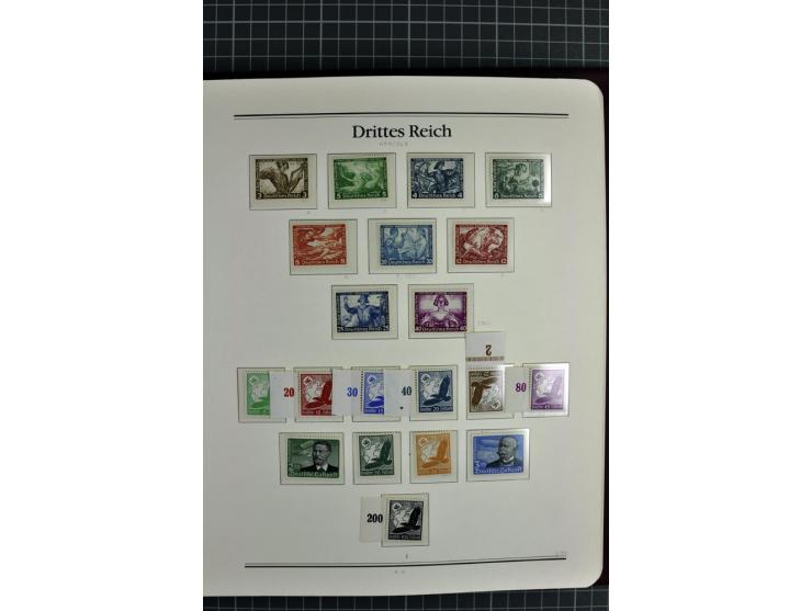 1933/45, in den Hauptnummern bis auf Block 2 (dieser ungebraucht) komplette postfrische Sammlung aus Abo-Bezug, dazu einige B
