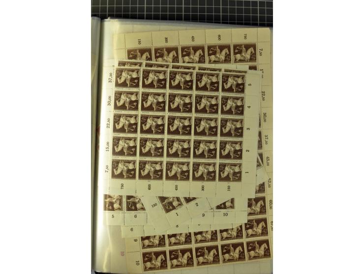 1936/45, postfrischer Bestand, dabei Bogen und Bogenteile (Mi. ca. 10.000,-)
