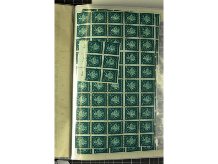 1936/45, postfrischer Bestand, dabei Bogen und Bogenteile (Mi. ca. 10.000,-)