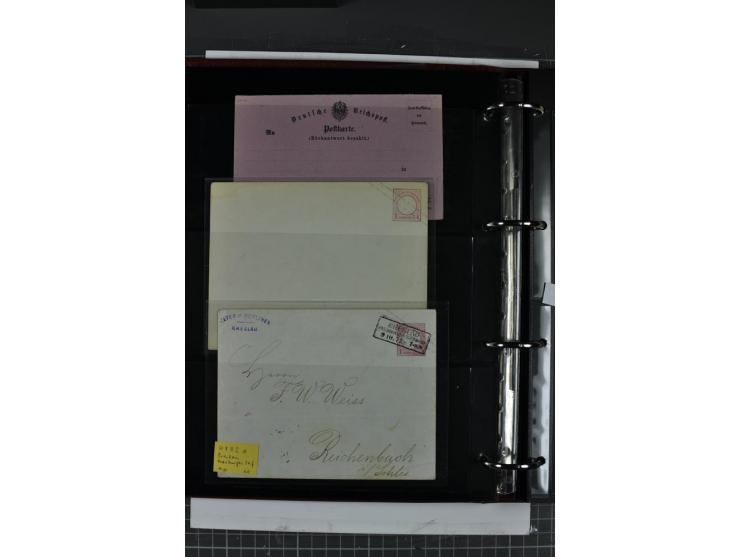 1872/75, Brustschilde-Spezialsammlung mit 44 ungebrauchten und gestempelten Ganzsachen-Umschlägen und -Karten, dabei 2 Karten