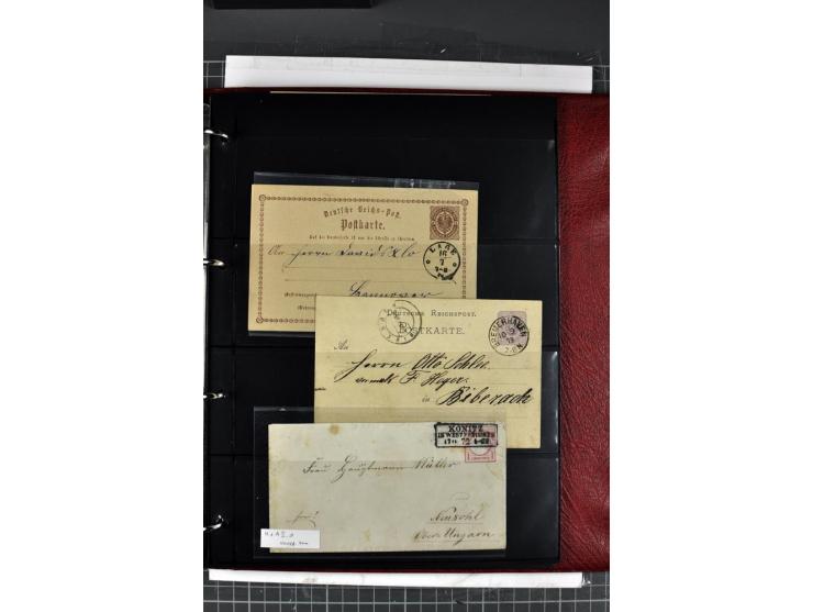 1872/75, Brustschilde-Spezialsammlung mit 44 ungebrauchten und gestempelten Ganzsachen-Umschlägen und -Karten, dabei 2 Karten