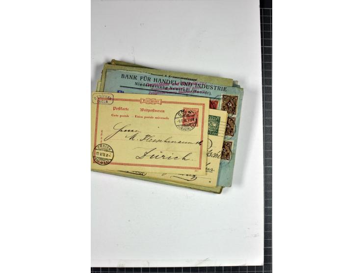 1898/1935, interessante Parie inkl. etwas Bayern mit ca. 70 Briefen, Karten und Ganzsachen, Schwerpunkt Infla mit Auslandsfra