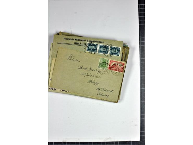 1898/1935, interessante Parie inkl. etwas Bayern mit ca. 70 Briefen, Karten und Ganzsachen, Schwerpunkt Infla mit Auslandsfra