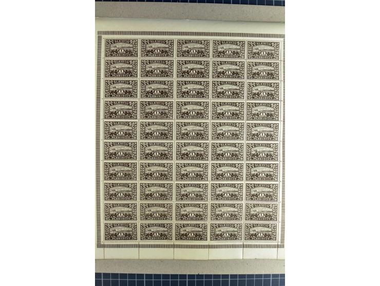 1920, Freimarken 5-10 Pfg., 20Pfg.-2 M. und 10 M., je per 100 in Originalbogen, postfrisch (Mi.-Nr. 2-4,6-12,14; Mi. 5.100,-)