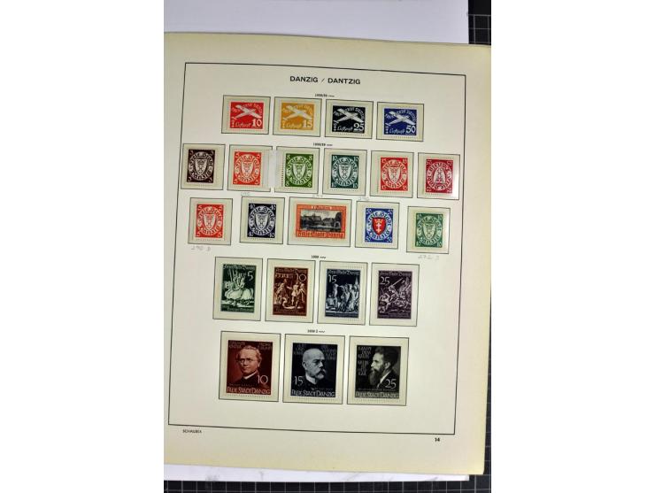 1920/39, vorwiegend ungebrauchte Sammlung mit vielen besseren Werten dabei u.a. Mi.-Nr. 47-49 mit Fotoattest Schüler und Hoch