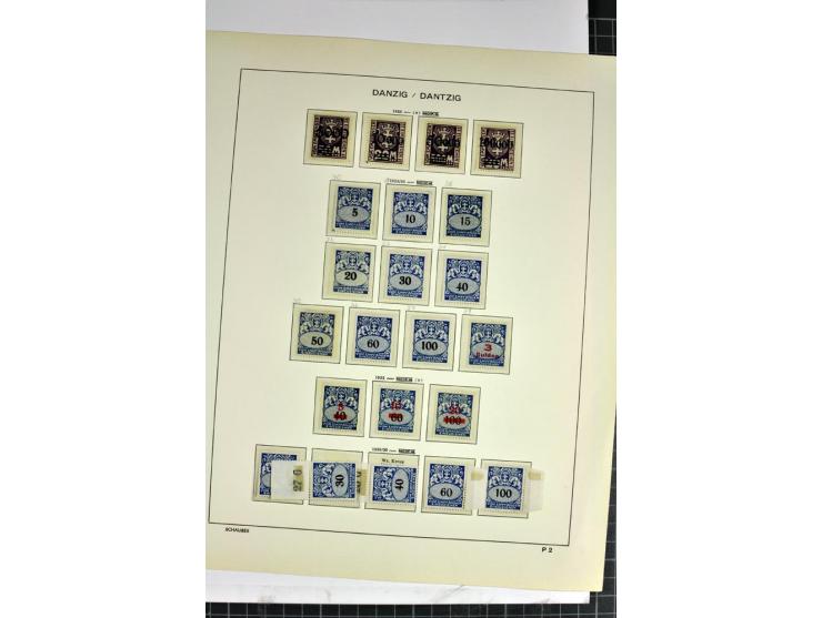 1920/39, vorwiegend ungebrauchte Sammlung mit vielen besseren Werten dabei u.a. Mi.-Nr. 47-49 mit Fotoattest Schüler und Hoch