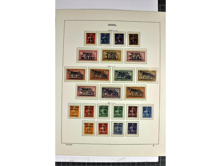 1920/23, vorwiegend ungebrauchte Sammlung in den Hauptnummern augenscheinlich komplette Sammlung, gute Erhaltung