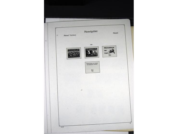  1920/39, ungebrauchte und gestempelte Partie mit Rest- und Teilsammlungen, dabei gute Ausgaben, aber auch fragwürdige Stempe