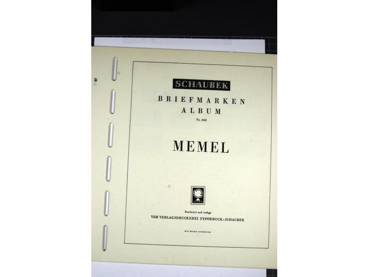  1920/39, ungebrauchte und gestempelte Partie mit Rest- und Teilsammlungen, dabei gute Ausgaben, aber auch fragwürdige Stempe