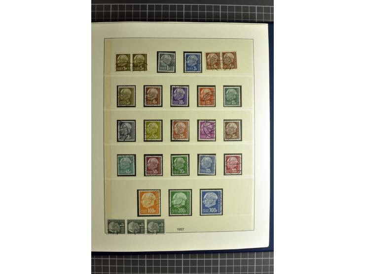 1947/1959, sehr umfangreiche gestempelte Sammlung mit vielen Briefstücken, Einheiten und Besonderheiten sowie Briefen und FDC