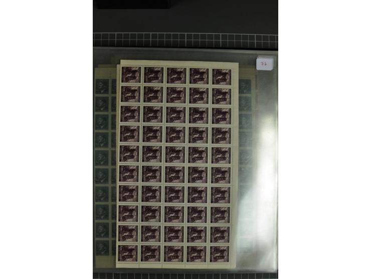  1939/44, Sammlung von 54 Bogen ex Mi.-Nr. 20-142, gute Erhaltung
