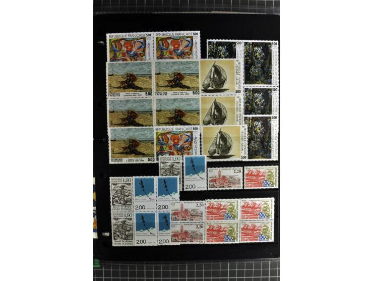1849/2007, mainly mounted und unmounted mint collection with a good part of early used stamps like Mi.-Nr. 1-2, 5 and 7-9, 17