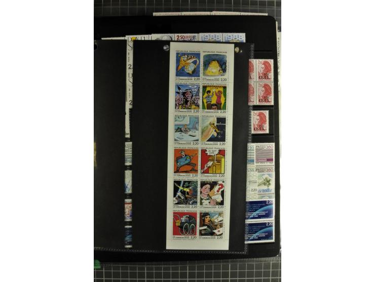 1849/2007, mainly mounted und unmounted mint collection with a good part of early used stamps like Mi.-Nr. 1-2, 5 and 7-9, 17