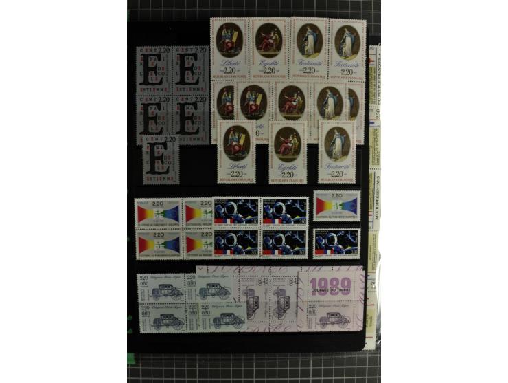 1849/2007, mainly mounted und unmounted mint collection with a good part of early used stamps like Mi.-Nr. 1-2, 5 and 7-9, 17