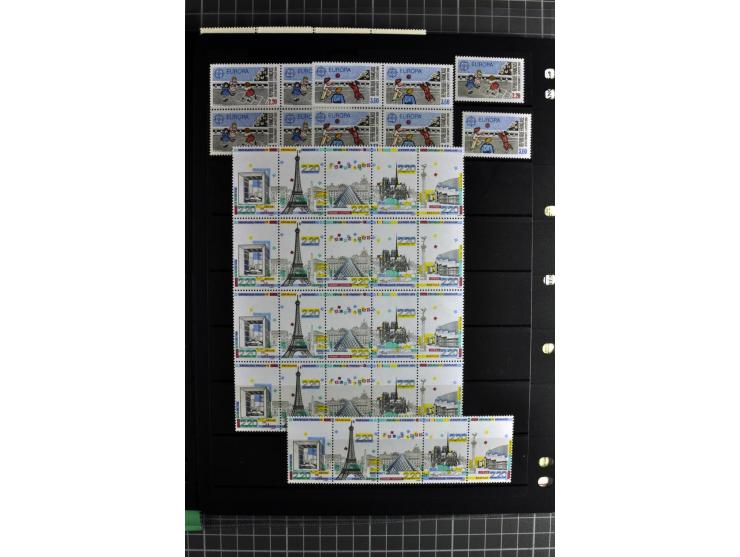 1849/2007, mainly mounted und unmounted mint collection with a good part of early used stamps like Mi.-Nr. 1-2, 5 and 7-9, 17