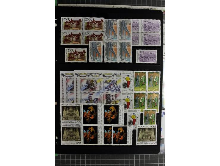 1849/2007, mainly mounted und unmounted mint collection with a good part of early used stamps like Mi.-Nr. 1-2, 5 and 7-9, 17