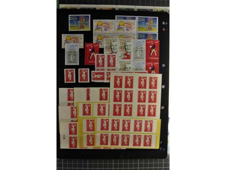 1849/2007, mainly mounted und unmounted mint collection with a good part of early used stamps like Mi.-Nr. 1-2, 5 and 7-9, 17