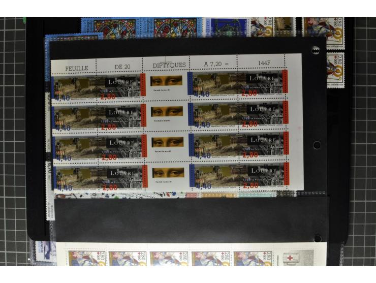 1849/2007, mainly mounted und unmounted mint collection with a good part of early used stamps like Mi.-Nr. 1-2, 5 and 7-9, 17