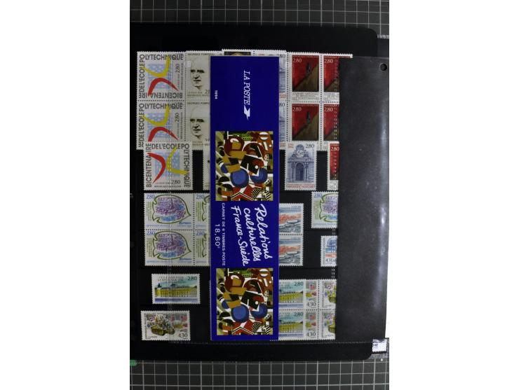 1849/2007, mainly mounted und unmounted mint collection with a good part of early used stamps like Mi.-Nr. 1-2, 5 and 7-9, 17
