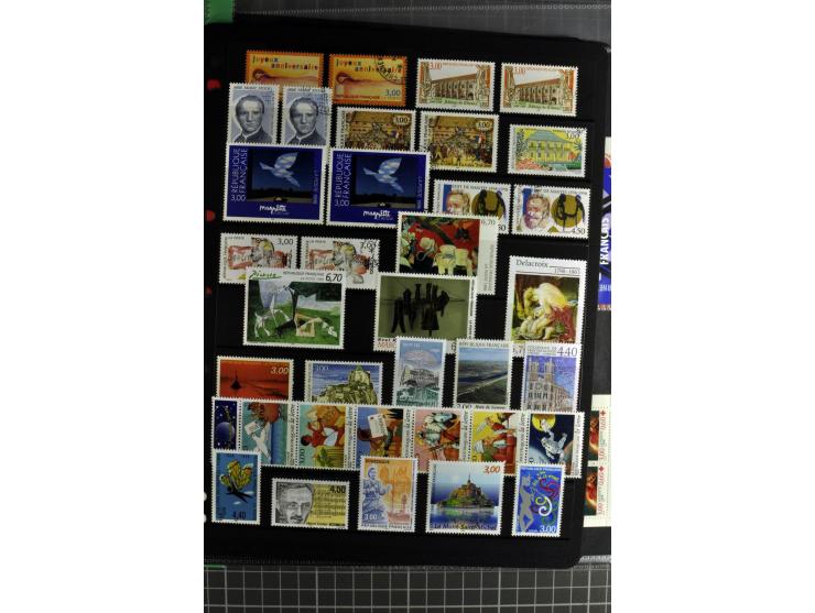 1849/2007, mainly mounted und unmounted mint collection with a good part of early used stamps like Mi.-Nr. 1-2, 5 and 7-9, 17