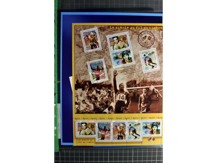 1849/2007, mainly mounted und unmounted mint collection with a good part of early used stamps like Mi.-Nr. 1-2, 5 and 7-9, 17