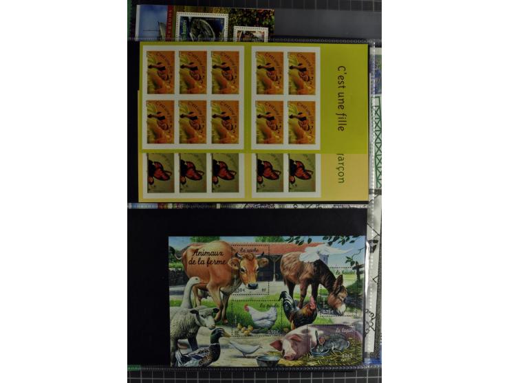 1849/2007, mainly mounted und unmounted mint collection with a good part of early used stamps like Mi.-Nr. 1-2, 5 and 7-9, 17