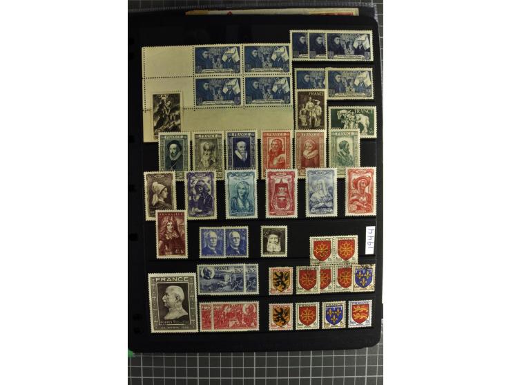 1849/2007, mainly mounted und unmounted mint collection with a good part of early used stamps like Mi.-Nr. 1-2, 5 and 7-9, 17