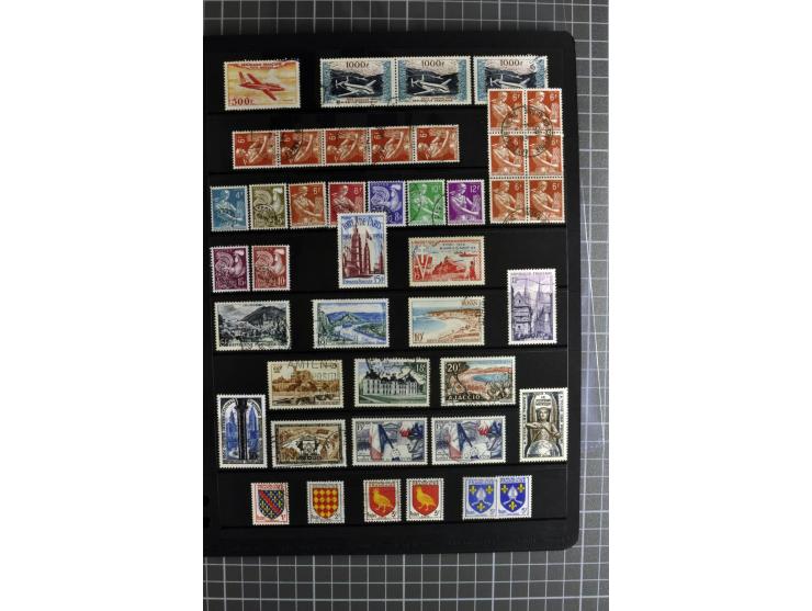 1849/2007, mainly mounted und unmounted mint collection with a good part of early used stamps like Mi.-Nr. 1-2, 5 and 7-9, 17