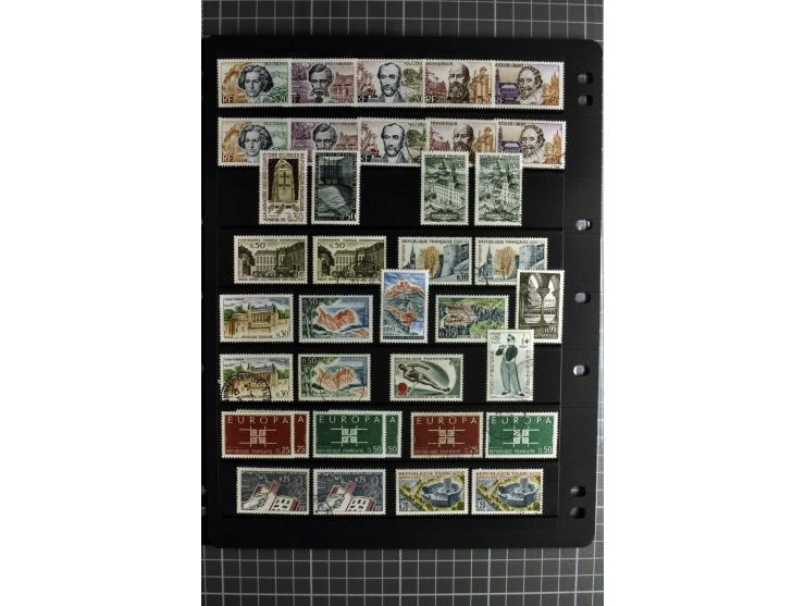 1849/2007, mainly mounted und unmounted mint collection with a good part of early used stamps like Mi.-Nr. 1-2, 5 and 7-9, 17