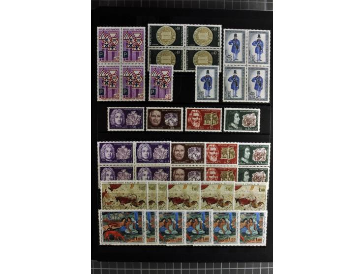 1849/2007, mainly mounted und unmounted mint collection with a good part of early used stamps like Mi.-Nr. 1-2, 5 and 7-9, 17