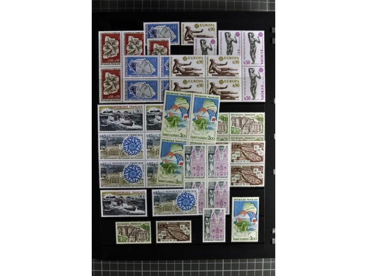 1849/2007, mainly mounted und unmounted mint collection with a good part of early used stamps like Mi.-Nr. 1-2, 5 and 7-9, 17