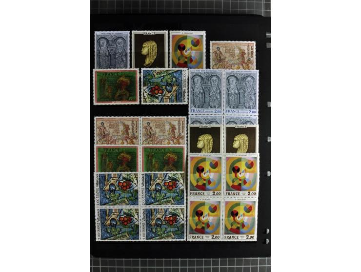 1849/2007, mainly mounted und unmounted mint collection with a good part of early used stamps like Mi.-Nr. 1-2, 5 and 7-9, 17