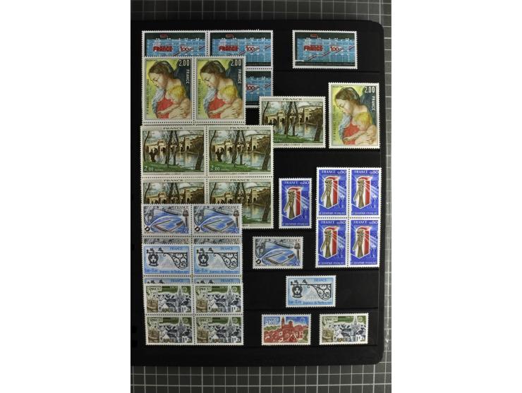 1849/2007, mainly mounted und unmounted mint collection with a good part of early used stamps like Mi.-Nr. 1-2, 5 and 7-9, 17